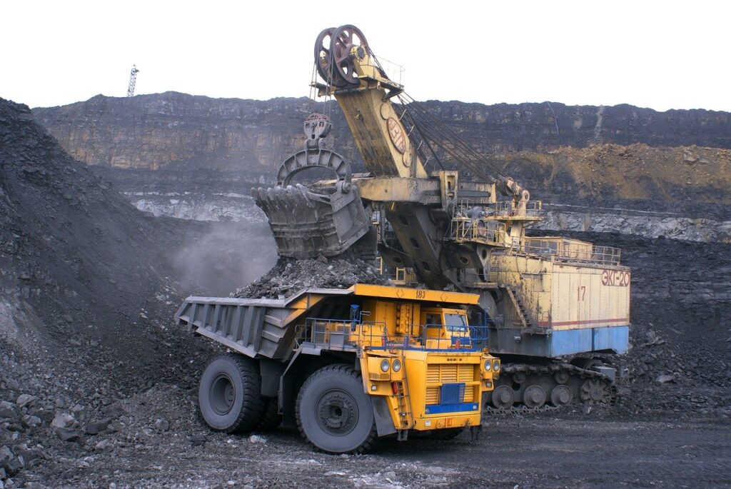 Industry, Dumper, Minerals, Coal, Gigantic ProportionsIndustry Dumper Minerals Coal Gigantic Proportions